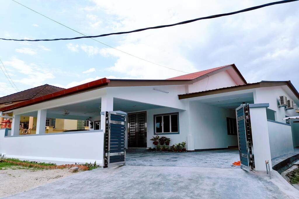 Sikamat Rumah percutian